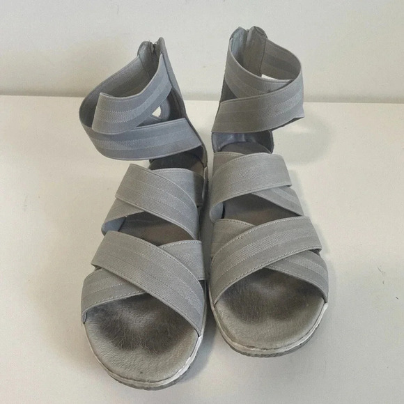 Sorel Out N' About Plus Strap Women's Zip Gladiator Sandals Gray Size 10 US - Picture 2 of 9